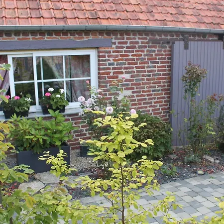 D'hotes L'aubaine Avec Jacuzzi Bed & Breakfast Wanquetin