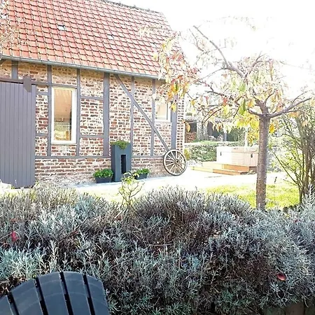D'hotes L'aubaine Avec Jacuzzi Wanquetin