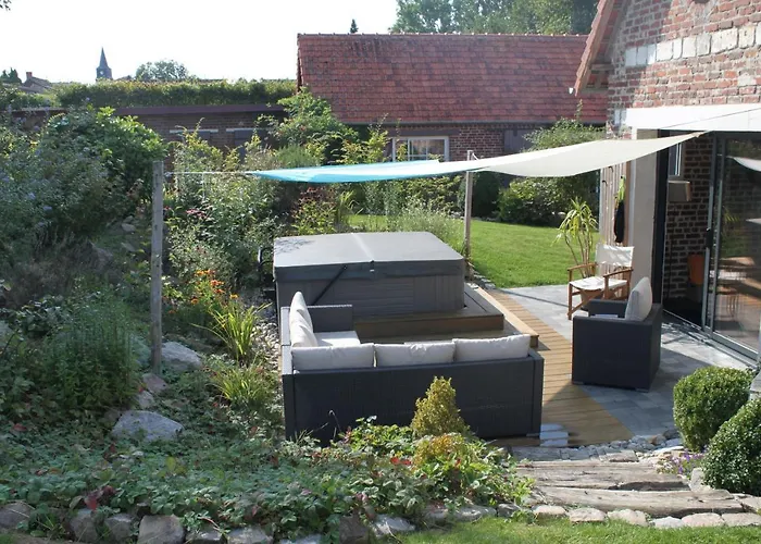 D'hotes L'aubaine Avec Jacuzzi Couette-café 3*